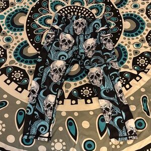 Constantly Varied Gear Kraken Capri Leggings